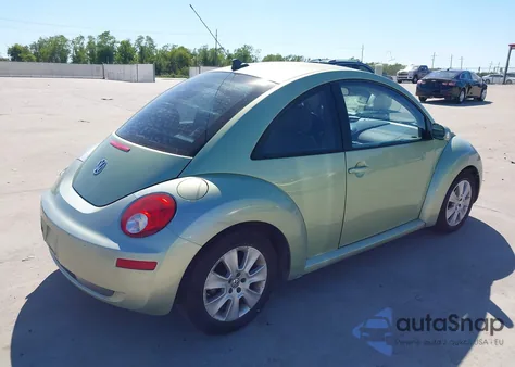 2009 Volkswagen New Beetle 2.5L z USA, uszkodzony, nr VIN 3VWPW31C59M518362